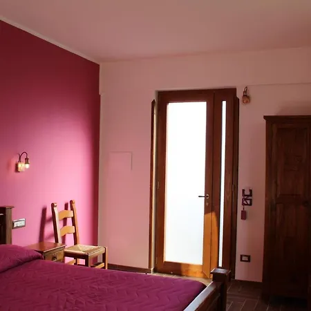 The Chalet, Guest house